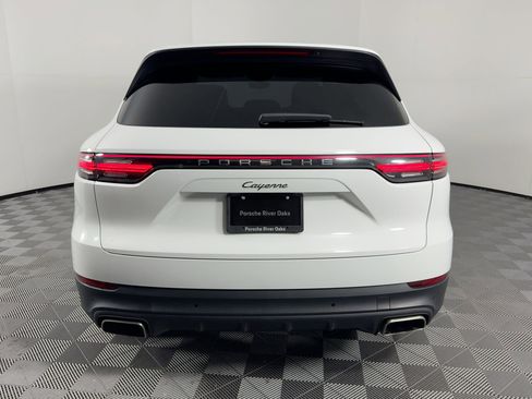 Certified 2021 Porsche Cayenne image 10