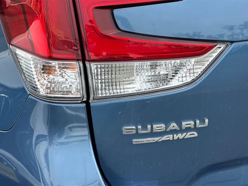 Used 2021 Subaru Forester Limited image 23