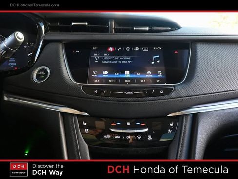 Used 2017 Cadillac XT5 Premium Luxury image 12