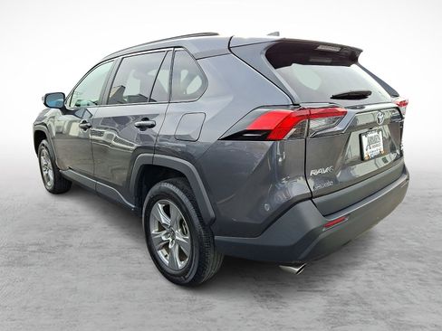 Used 2023 Toyota RAV4 XLE image 5