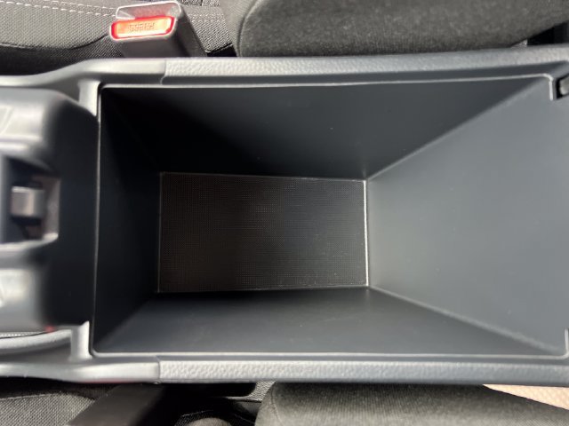 Used 2025 Honda HR-V LX image 24