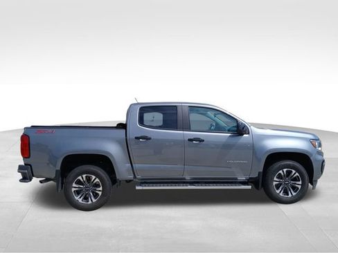 Used 2021 Chevrolet Colorado Z71 AWD/4WD image 6