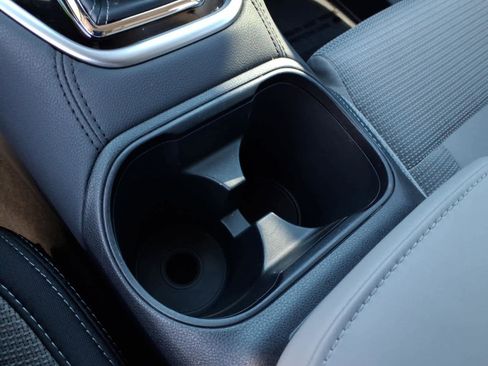 Certified 2025 Subaru Outback Premium w/ Popular Package #1A image 36