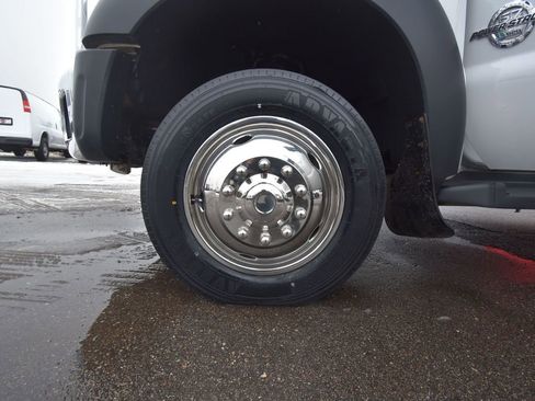 Used 2016 Ford F550 4x4 Regular Cab Super Duty image 15