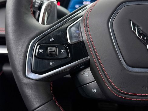 Used 2023 Chevrolet Corvette Stingray w/ Z51 Performance Package image 55