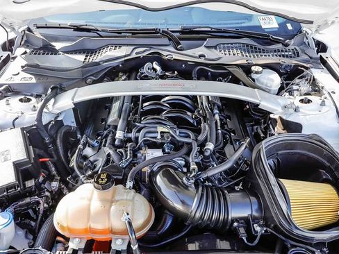 Used 2020 Ford Mustang Shelby GT350 w/ Technology Package image 27