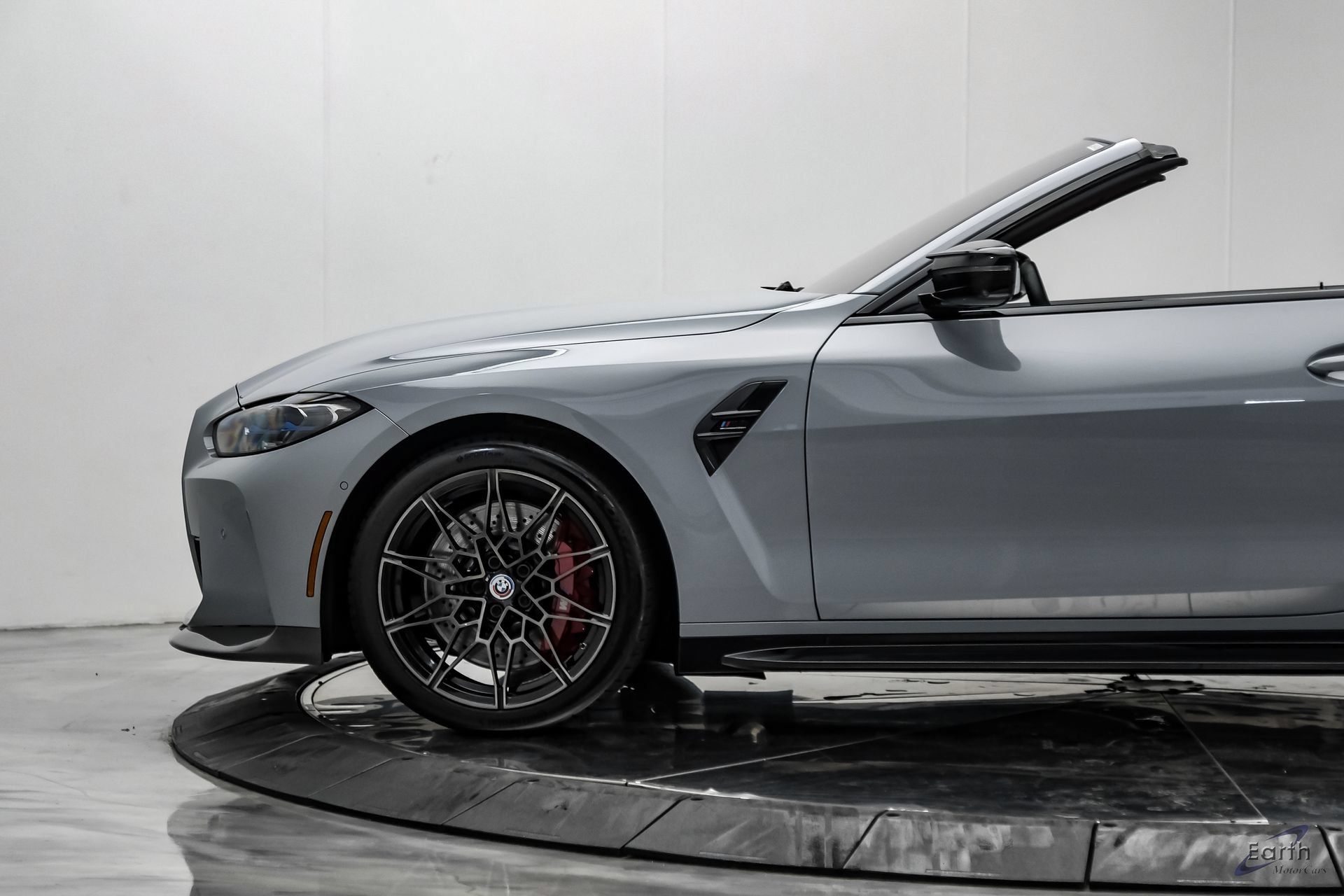 Used 2023 BMW M4 xDrive Competition AWD/4WD image 11