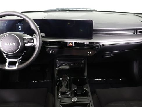 Used 2025 Kia K5 LXS image 32