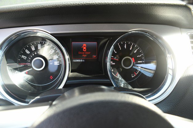 Used 2014 Ford Mustang Premium w/ Equipment Group 202A RWD image 31