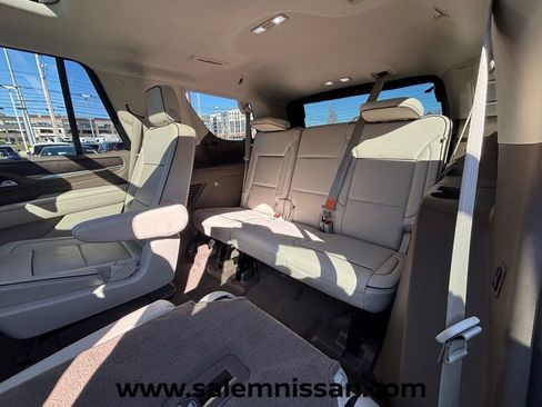 Used 2021 GMC Yukon Denali w/ Denali Ultimate Package AWD/4WD image 15