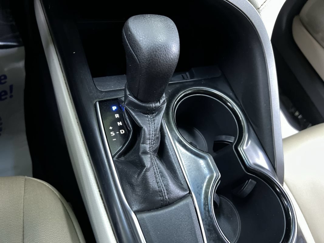 Used 2018 Toyota Camry LE FWD image 22