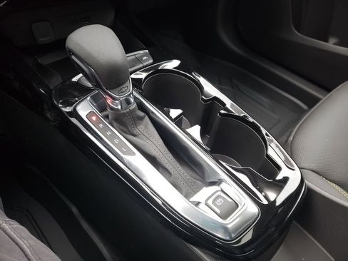 New 2026 Chevrolet Trax ACTIV w/ Sunroof Package image 23