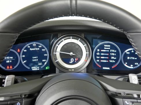 Certified 2020 Porsche 911 Carrera S RWD image 27