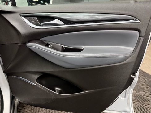 Used 2018 Buick Enclave Essence FWD image 56