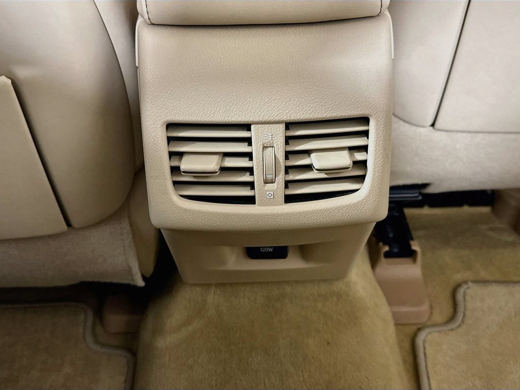 Used 2014 Lexus ES 350 w/ Premium Package FWD image 26