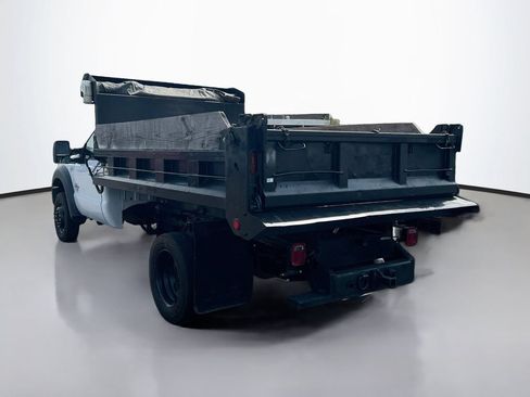 Used 2016 Ford F550 2WD Regular Cab Super Duty image 26