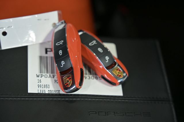 Used 2016 Porsche 911 GT3 RS RWD image 51