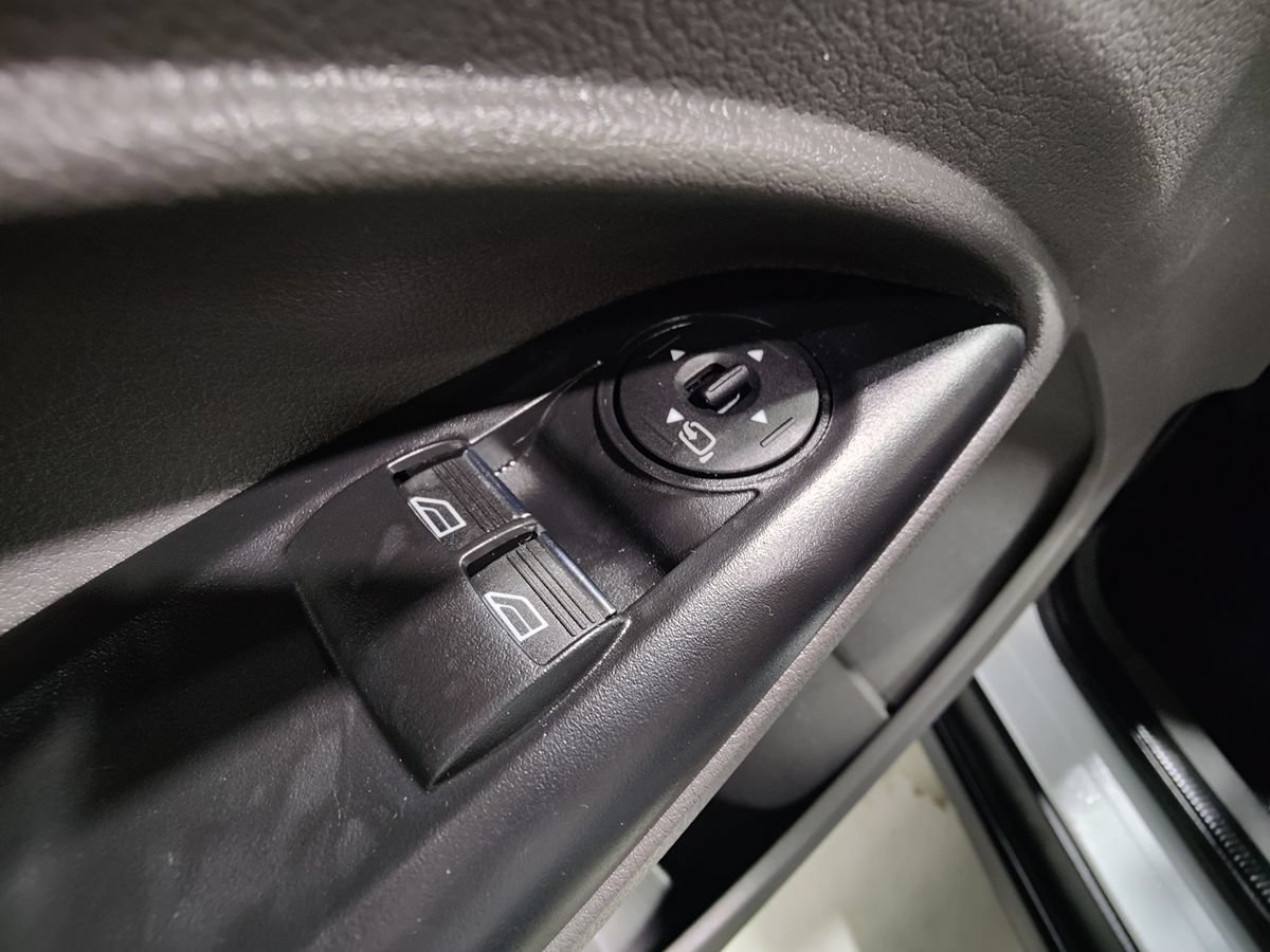 Used 2023 Ford Transit Connect XL FWD image 21