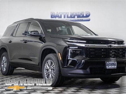 New 2026 Chevrolet Traverse LT w/ Driver Confidence Package image 1