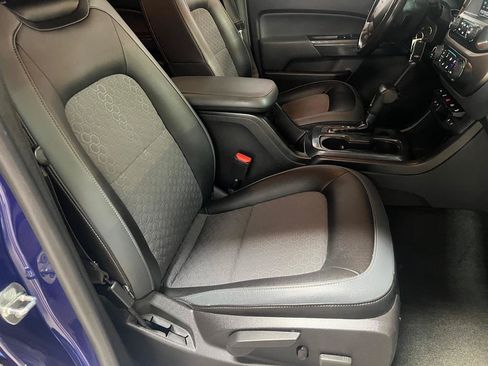 Used 2017 Chevrolet Colorado Z71 RWD image 22
