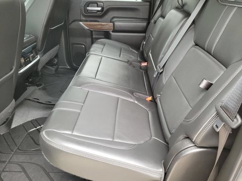 Used 2022 Chevrolet Silverado 3500 High Country w/ Technology Package AWD/4WD image 17