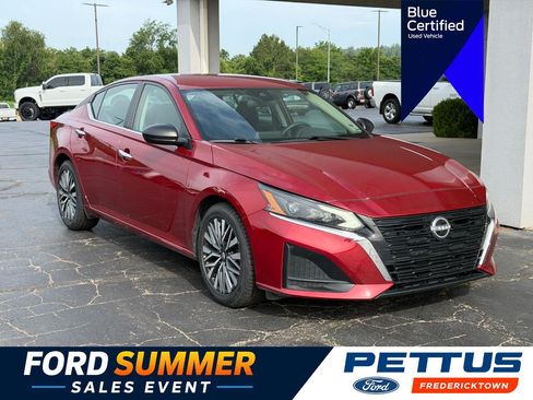 Used 2024 Nissan Altima 2.5 SV FWD image 1