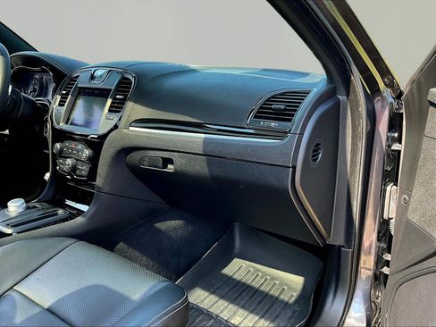 Used 2023 Chrysler 300 S w/ Comfort Group RWD image 25