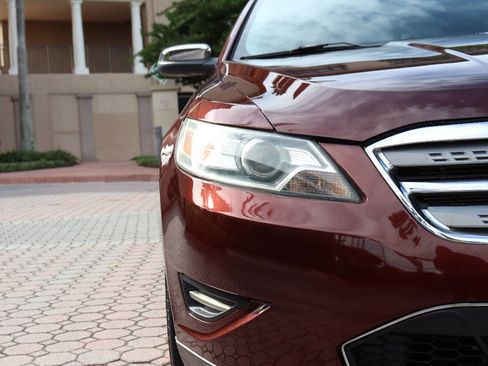 Used 2012 Ford Taurus Limited image 22