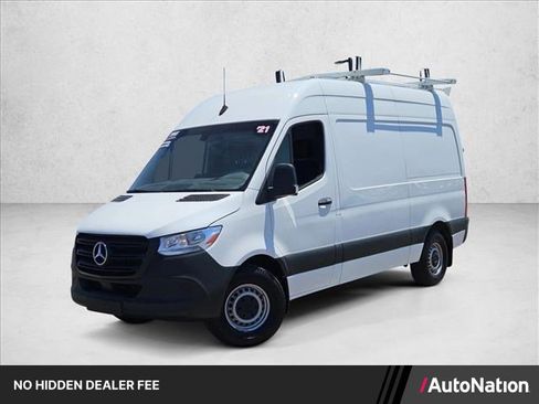 Used 2022 Mercedes-Benz Sprinter 2500 image 1