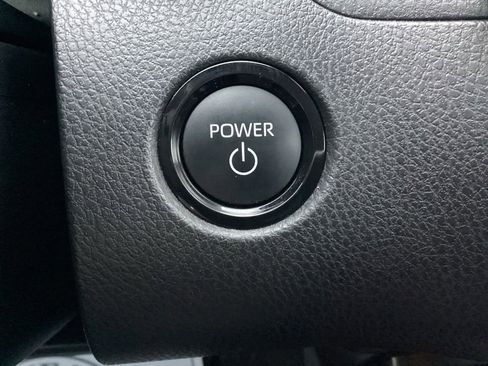 Used 2025 Toyota Camry LE image 20