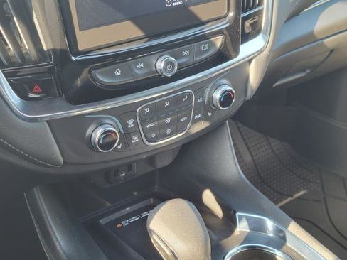 Used 2023 Chevrolet Traverse LT w/ LPO, Floor Liner Package AWD/4WD image 18