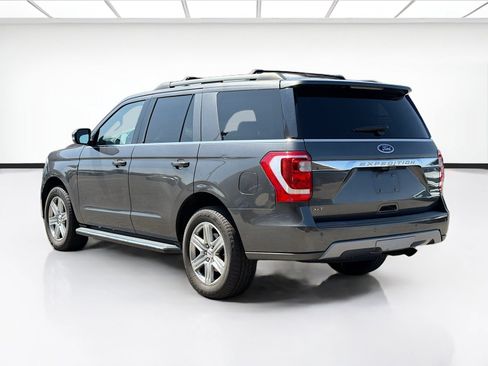 Used 2020 Ford Expedition XLT w/ Equipment Group 202A RWD image 6