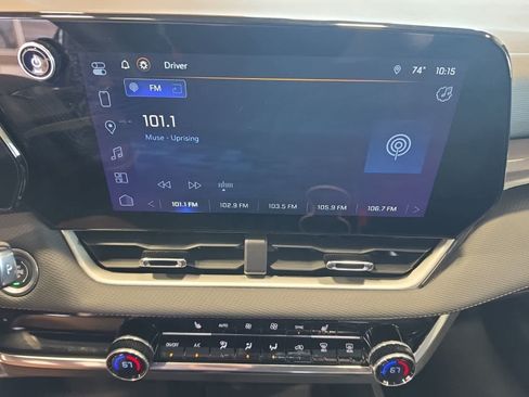 Used 2025 Chevrolet Equinox LT w/ Convenience Package II AWD/4WD image 23