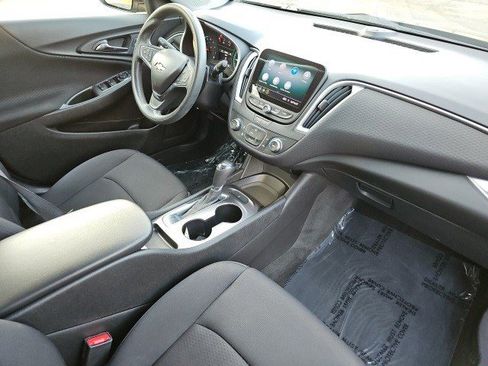 Used 2020 Chevrolet Malibu LS image 14