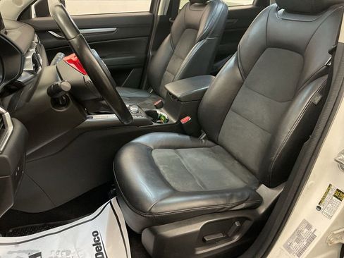 Used 2019 MAZDA CX-5 Touring image 12