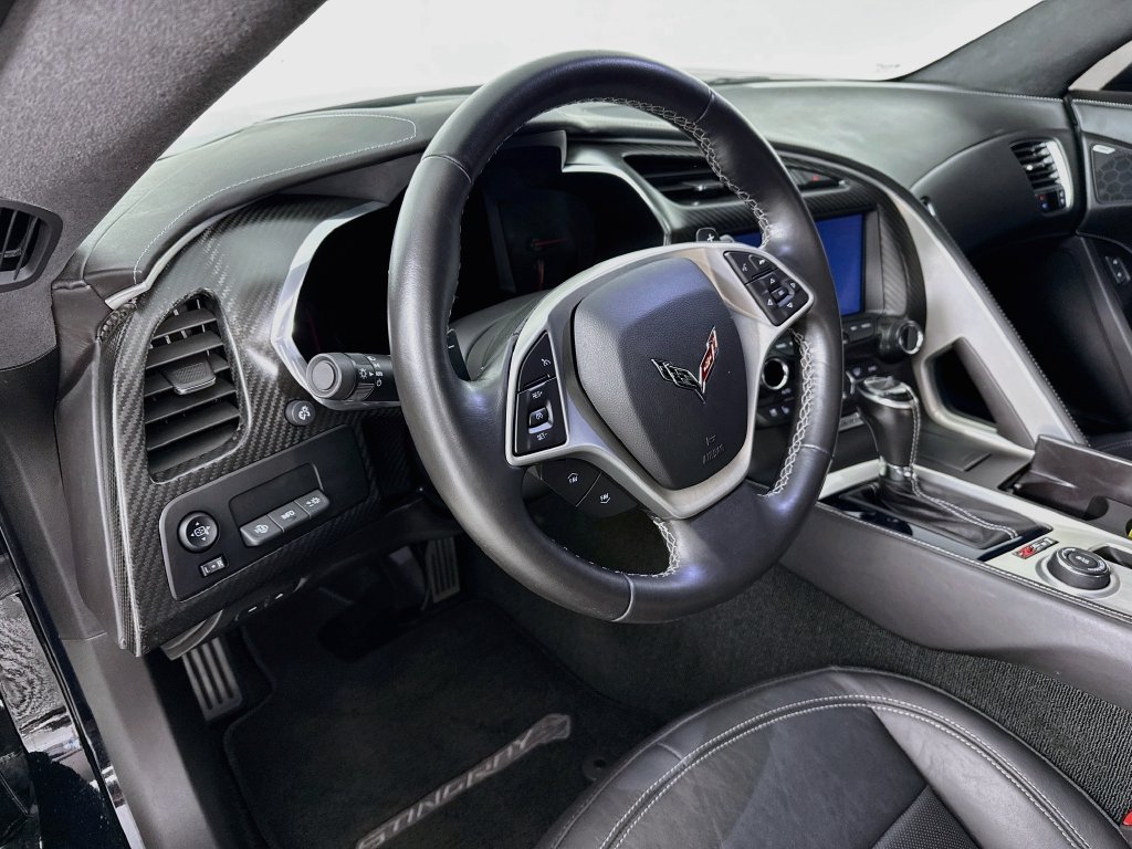 Used 2015 Chevrolet Corvette Stingray Coupe w/ 3LT Preferred Equipment Group RWD image 4