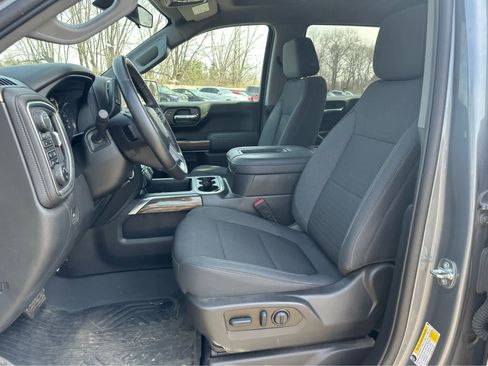 Used 2022 Chevrolet Silverado 1500 LT Trail Boss w/ Bed Protection Package image 10