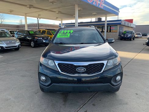 Used 2012 Kia Sorento LX w/ Convenience Pkg image 2