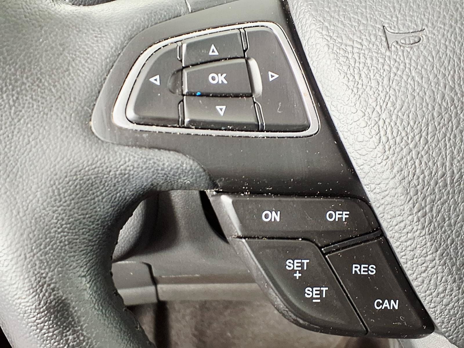 Used 2019 Ford Escape SEL FWD image 17