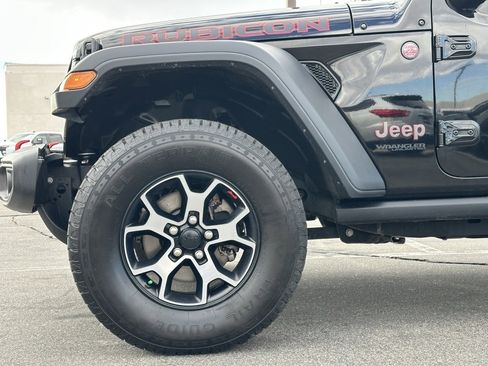 Used 2019 Jeep Wrangler Unlimited Rubicon image 12