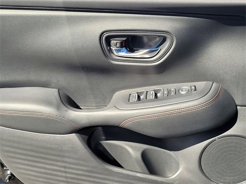 Used 2023 Honda HR-V Sport image 16