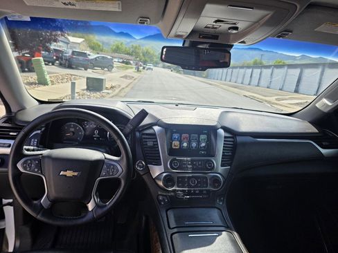 Used 2017 Chevrolet Tahoe Premier AWD/4WD image 13
