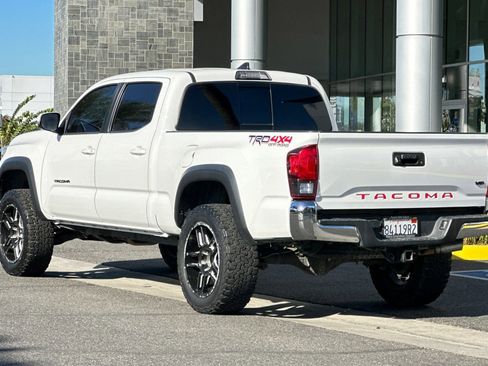 Used 2019 Toyota Tacoma 4x4 Double Cab image 6