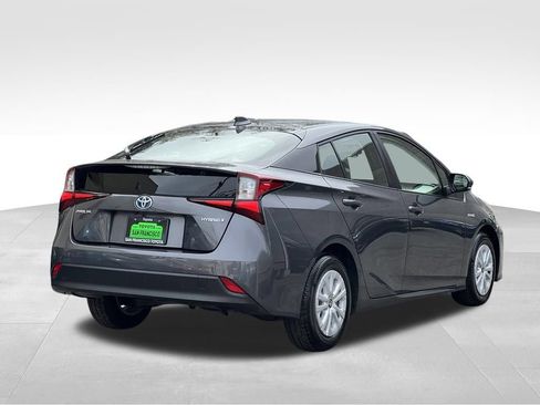 Certified 2022 Toyota Prius LE FWD image 5