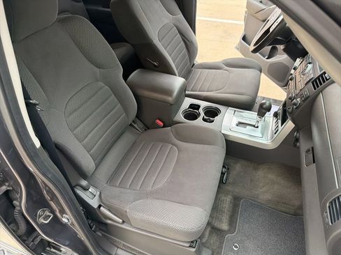 Used 2012 Nissan Pathfinder SV AWD/4WD image 21