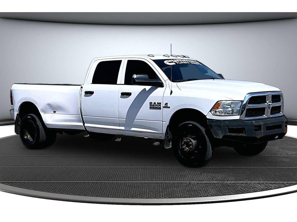 Used 2018 RAM 3500 Tradesman w/ Chrome Appearance Group AWD/4WD image 13