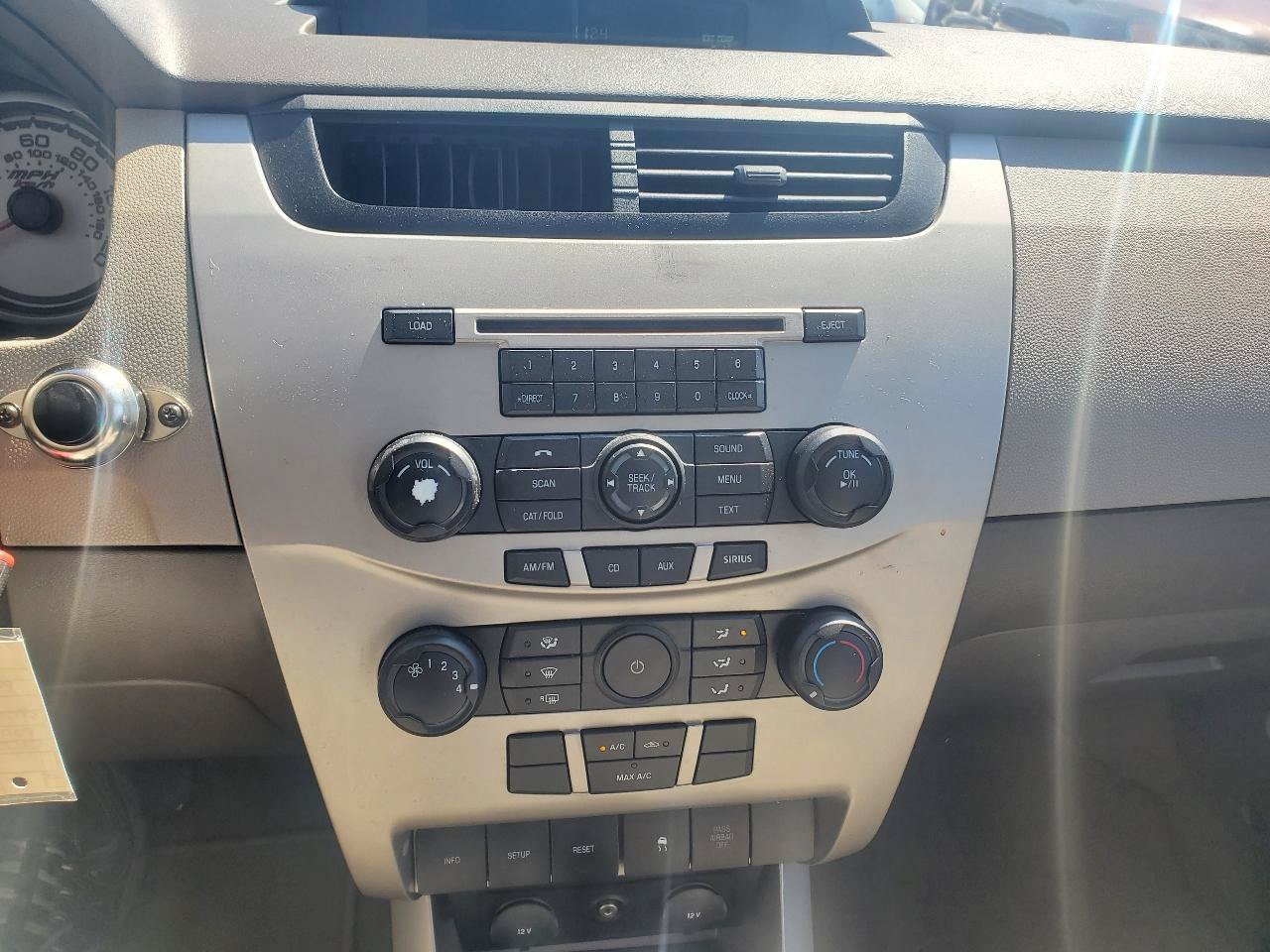 Used 2010 Ford Focus S FWD image 18