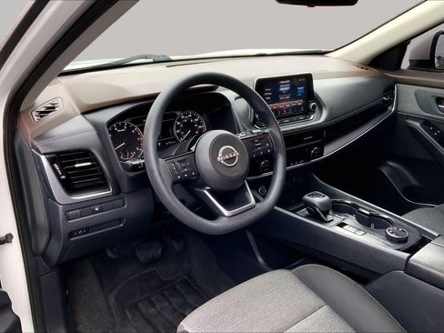 Used 2023 Nissan Rogue SV AWD/4WD image 18