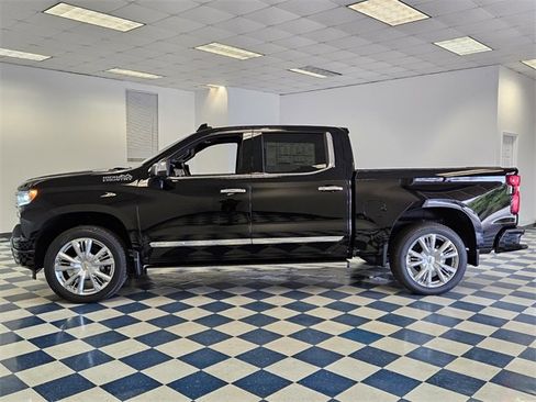 New 2026 Chevrolet Silverado 1500 High Country image 4