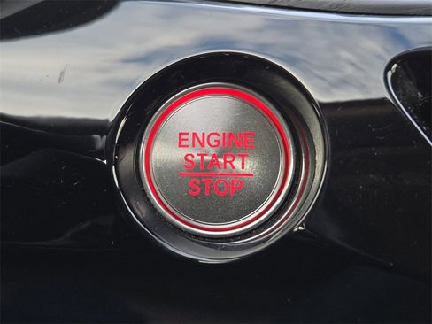 Used 2023 Acura MDX SH-AWD w/ Advance Package image 22